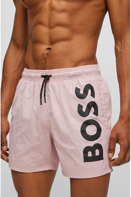 TRAJE DE BAÑO ESTILO SHORTS CON ESTAMPADO DE LOGOS HOMBRE
