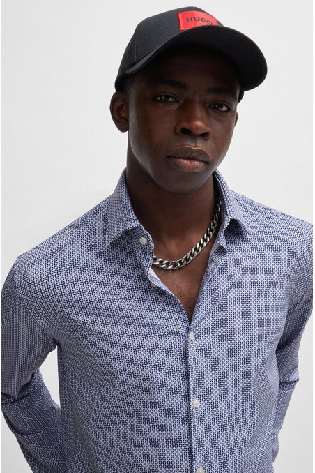 CAMISA SLIM FIT EN TEJIDO ELÁSTICO ESTAMPADO HOMBRE