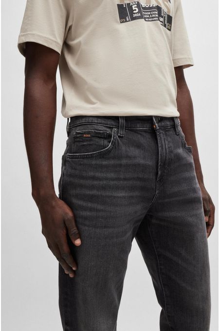JEANS REGULAR FIT EN TEJIDO ELÁSTICO HOMBRE