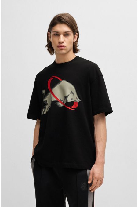 POLO OVERSIZE FIT HUGO X RB CON DETALLE DE LA MARCA HOMBRE
