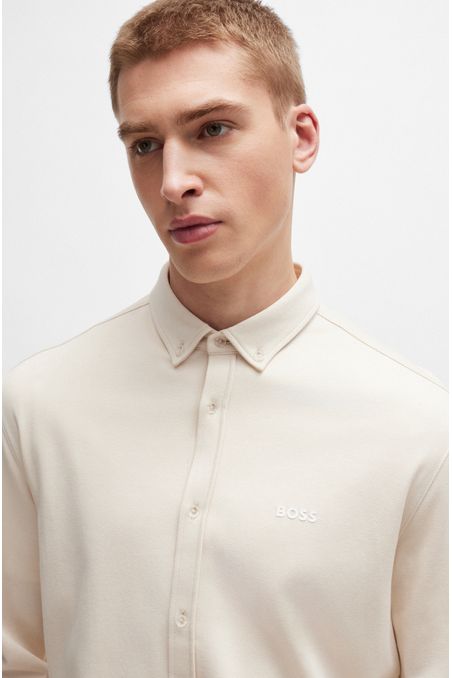 CAMISA REGULAR FIT DE PUNTO DE ALGODÓN RESISTENTE A LAS ARRUGAS HOMBRE