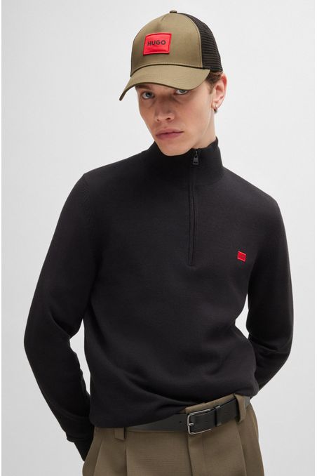 GORRA DE SARGA CON ETIQUETA CON LOGO ROJA HOMBRE