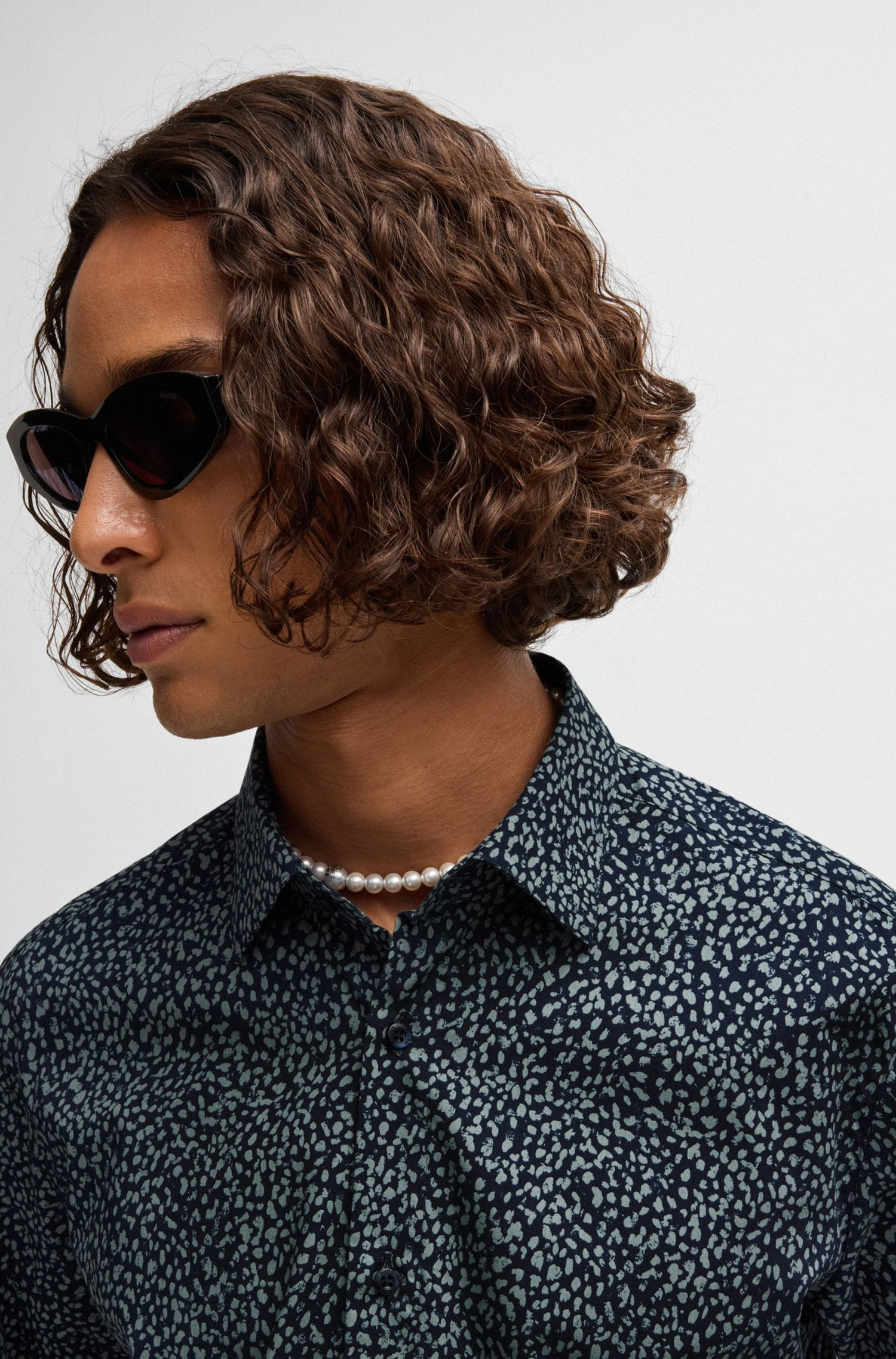 CAMISA MODERN FIT EN POPELÍN DE ALGODÓN ESTAMPADO HOMBRE