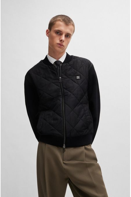 CASACA RELAXED FIT CON RIBETE Y LOGO HOMBRE
