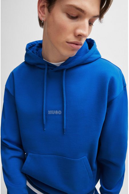 POLERA CON CAPUCHA LOOSE FIT DE ALGODÓN CON LOGOS EN CONTORNO HOMBRE