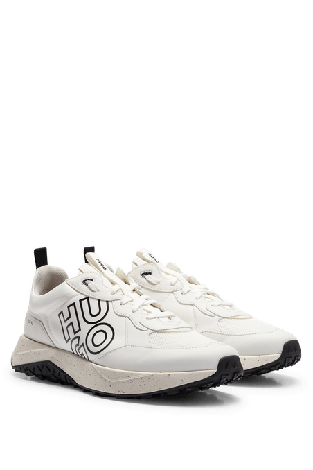ZAPATILLAS DE DIFERENTES MATERIALES CON LOGO HOMBRE