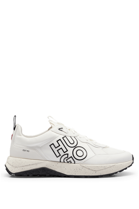 ZAPATILLAS DE DIFERENTES MATERIALES CON LOGO HOMBRE