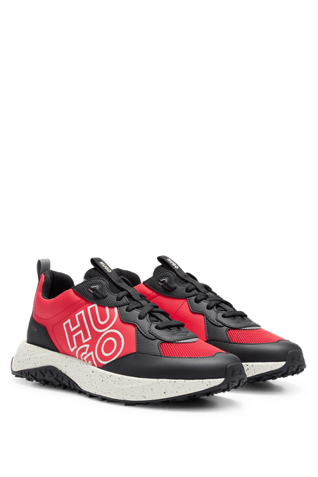 ZAPATILLAS DE DIFERENTES MATERIALES CON LOGO HOMBRE