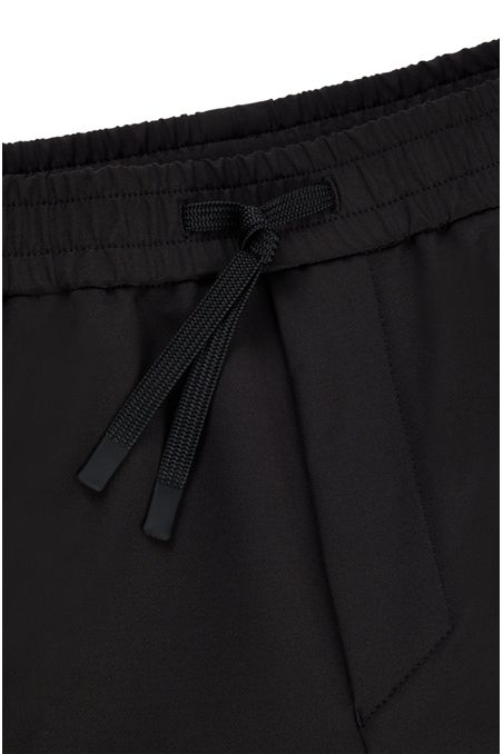 PANTS TAPERED FIT EN TEJIDO MULTIELÁSTICO HOMBRE