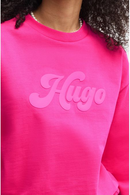 POLERA RELAXED FIT DE ALGODÓN CON LOGO RETRO SUDADERA REGULAR FIT MUJER
