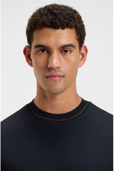 POLO SLIM FIT DE ALGODÓN MERCERIZADO CON RAYA EN EL CUELLO PLAYERA SLIM FIT HOMBRE